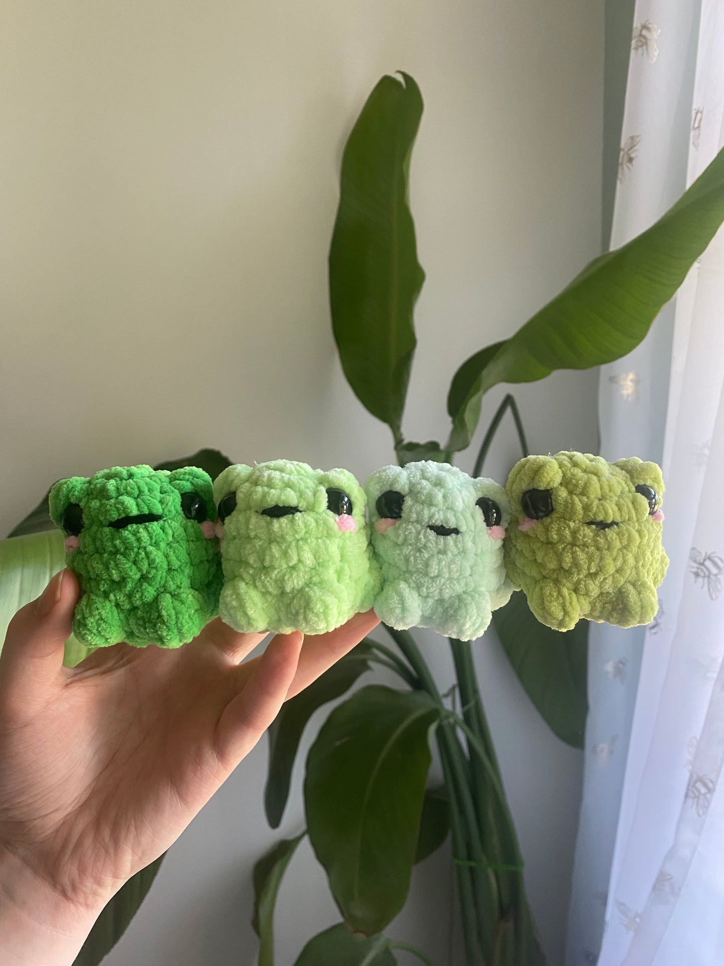 Crochet Mini Pocket Frog Amigurumi Plushie