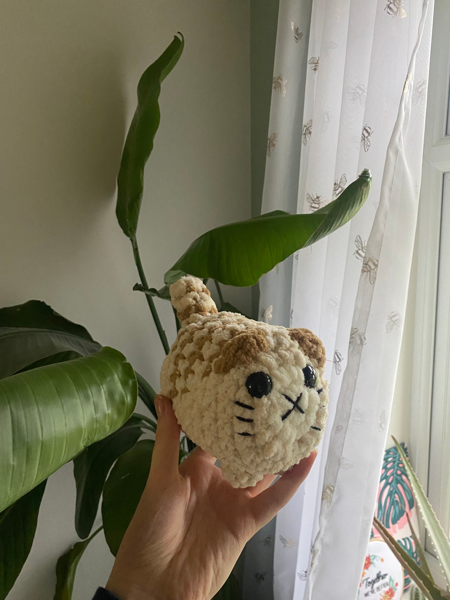 Crochet Amigurumi Loaf Cat Plushie (mini size)