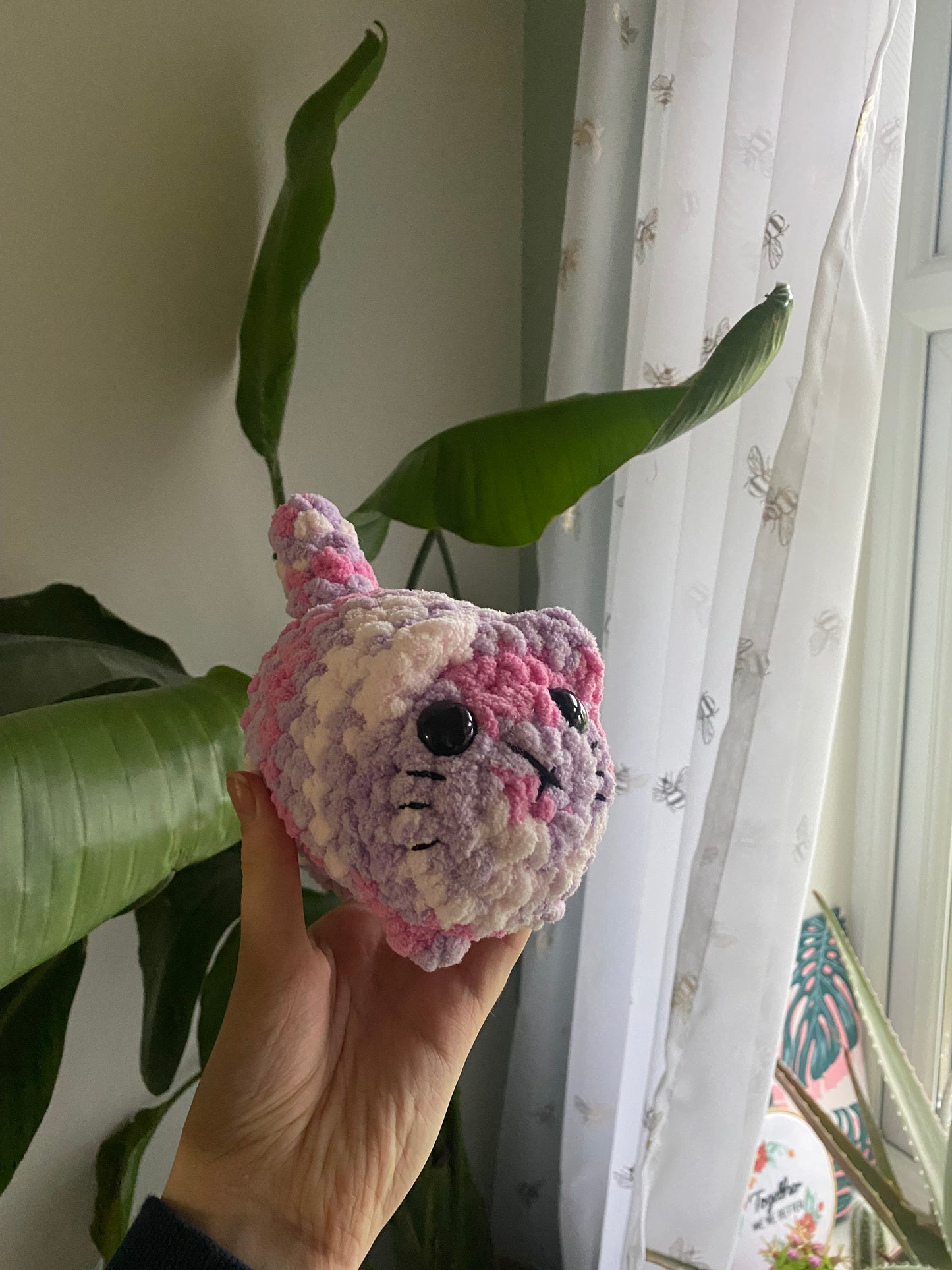 Crochet Amigurumi Loaf Cat Plushie (mini size)