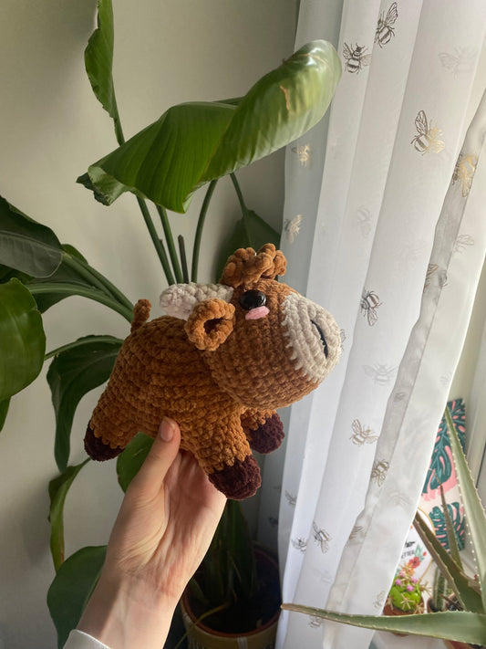 Crochet Highland Cow Amigurumi Plushie